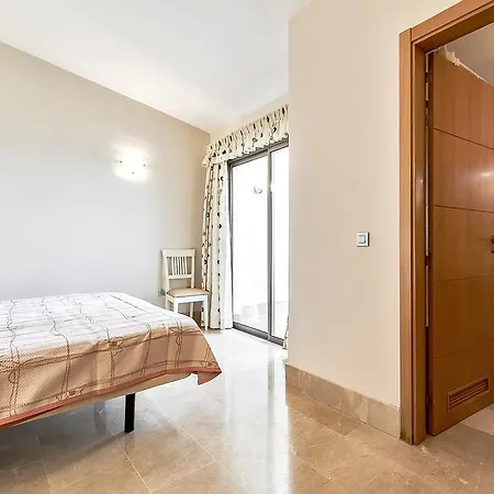 Golf 22sun8 Apartman *